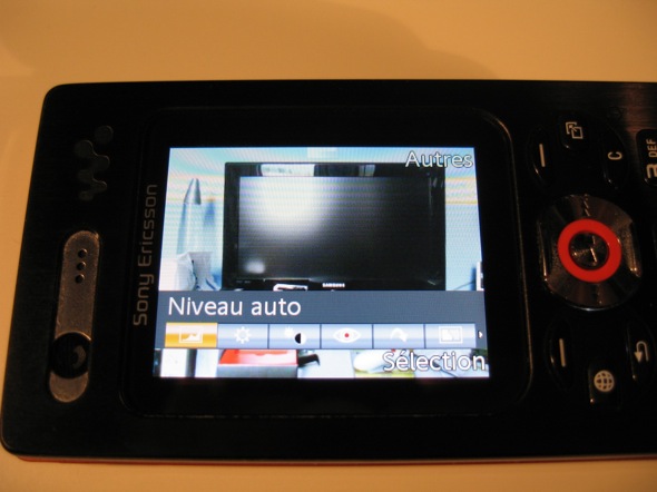 Sony Ericsson W880i