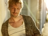 MH907_Man_listening_music_3