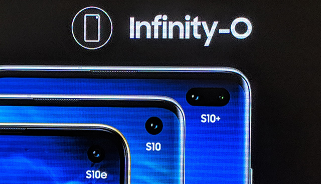 Samsung-Galaxy-S10-punch