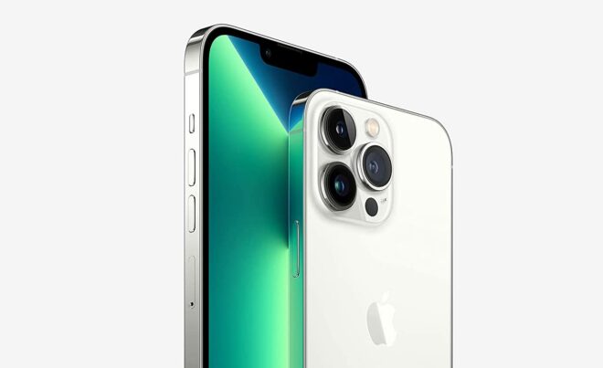 Image de l'iPhone 13 Pro avec 3 capteurs photo